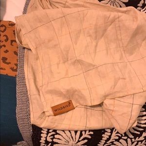 Wildbird rainbow ring sling!